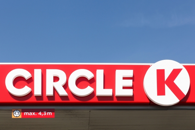 Na norweskich stacjach Circle K staną szybkie ładowarki