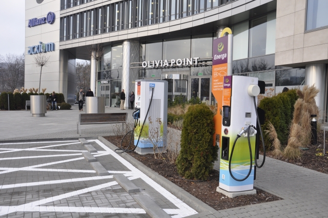 Orlen Charge stworzy największą sieć ładowarek Orlen Charge stworzy największą sieć ładowarek