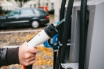 Niemal dwa razy więcej rejestracji elektryków Niemal dwa razy więcej rejestracji elektryków