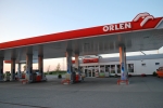 Orlen szybko przeniesie obniżkę VAT na detaliczne ceny paliw