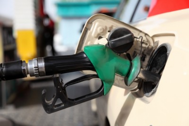 e-petrol.pl: benzyna i olej napędowy w cenie poniżej 7 zł za litr e-petrol.pl: benzyna i olej napędowy w cenie poniżej 7 zł za litr