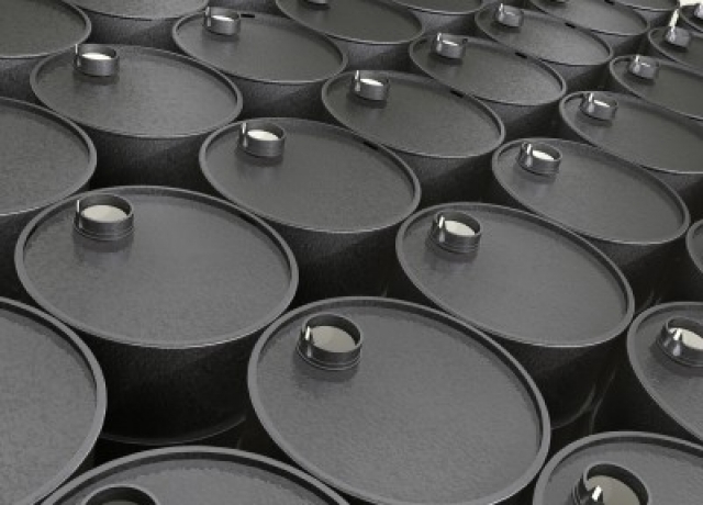 Amerykańskie zapasy ropy wzrosły o prawie 9 milionów baryłek