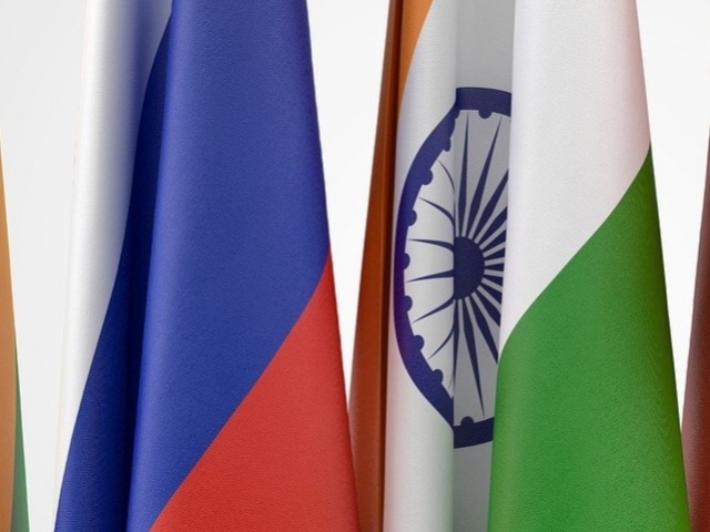Import ropy z Rosji jest elementem zarządzania inflacją w Indiach