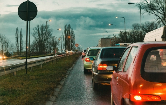 e-petrol.pl: bez podwyżek na stacjach paliw