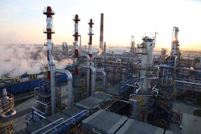 Saudi Aramco rekrutuje ekipę managerów Saudi Aramco rekrutuje ekipę managerów