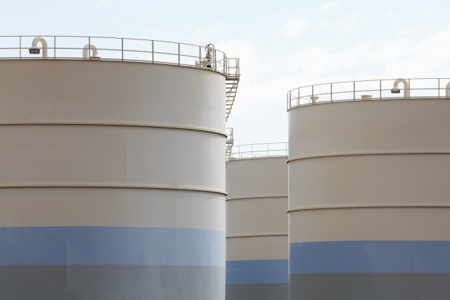 ADNOC zmniejszy wolumeny dla nabywców w Azji ADNOC zmniejszy wolumeny dla nabywców w Azji