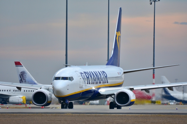 Ryanair kupi zrównoważone paliwo od Shella Ryanair kupi zrównoważone paliwo od Shella