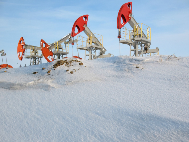 MAE szacuje dzienne wydobycie ropy w Rosji