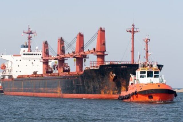 Rosyjskie dostawy ropy drogą morską spadły w ciągu tygodnia