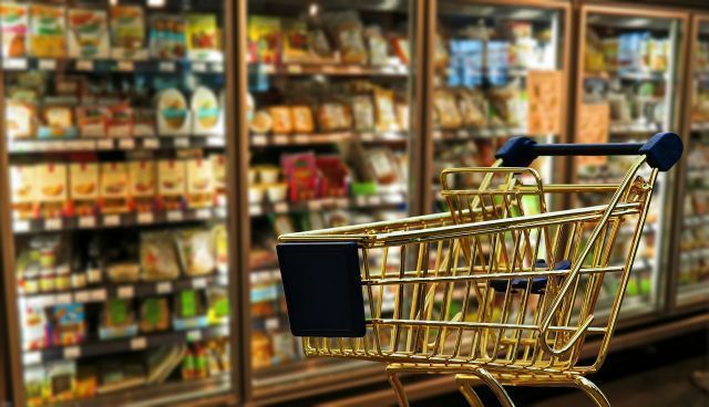 Tąpnięcie w sprzedaży detalicznej – Polacy zaczęli oszczędzać Tąpnięcie w sprzedaży detalicznej – Polacy zaczęli oszczędzać
