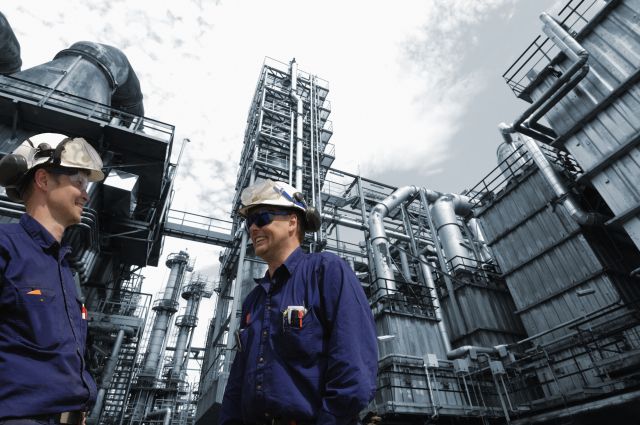 Strajk zatrzymał największą francuską rafinerię TotalEnergies Strajk zatrzymał największą francuską rafinerię TotalEnergies