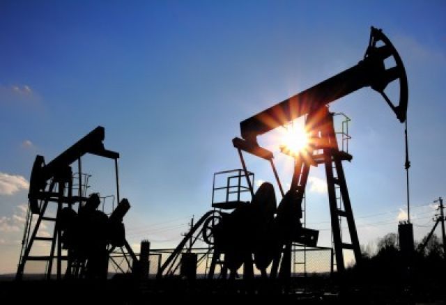 Departament Energii USA ocenia działania OPEC+ 