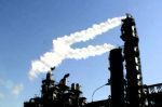 Rafineria Orsk sprzedaje paliwa pomimo zawieszenia działalności