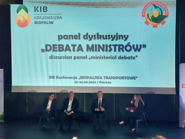 XIII konferencja Krajowej Izby Biopaliw "Biopaliwa transportowe" XIII konferencja Krajowej Izby Biopaliw "Biopaliwa transportowe"