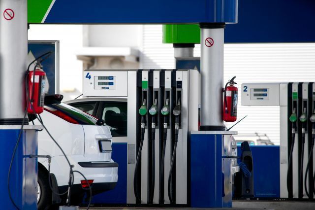e-petrol.pl: stabilnie na stacjach tankowania e-petrol.pl: stabilnie na stacjach tankowania