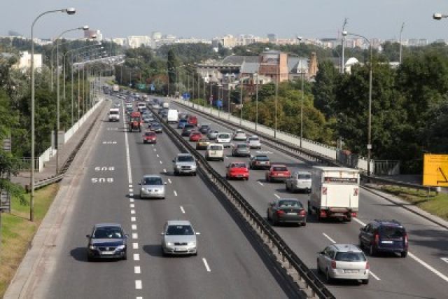 Wzrosła liczba rejestracji e-aut osobowych Wzrosła liczba rejestracji e-aut osobowych