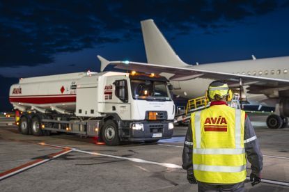 Pierwsza dostawa paliwa SAF zrealizowana przez Unimot