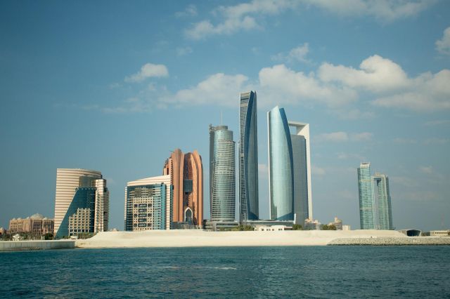 ADNOC rozważa przejęcie części aktywów BP ADNOC rozważa przejęcie części aktywów BP