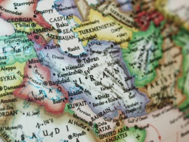 Ropa naftowa drożeje o ponad 9 proc. po ataku Izraela na Iran Ropa naftowa drożeje o ponad 9 proc. po ataku Izraela na Iran
