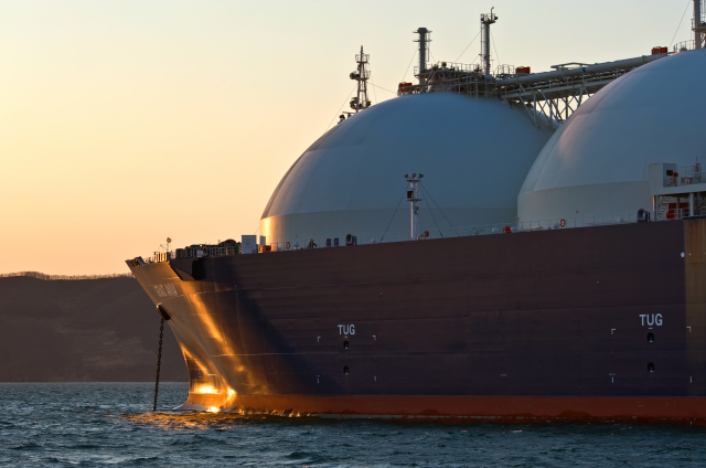 UE będzie mogła zrezygnować z rosyjskiego LNG od 2028 roku UE będzie mogła zrezygnować z rosyjskiego LNG od 2028 roku