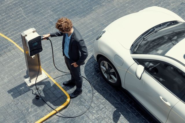 Sprzedaż elektryków w Europie wyraźnie przyspieszyła