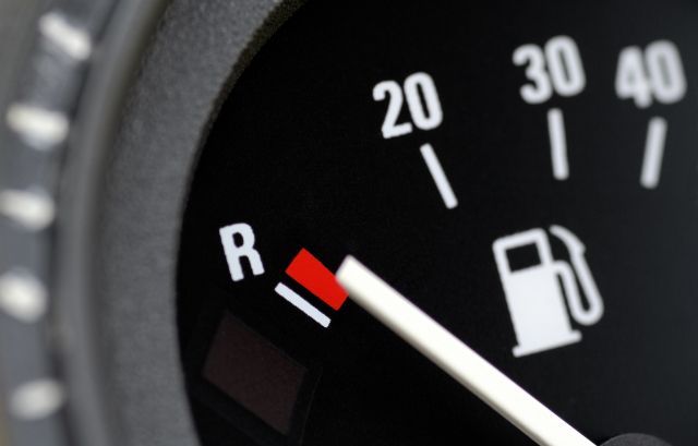 e-petrol.pl: pora na niższe rachunki za tankowanie