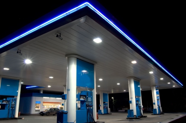 e-petrol.pl: ceny na stacjach wyraźnie niższe niż przed rokiem e-petrol.pl: ceny na stacjach wyraźnie niższe niż przed rokiem