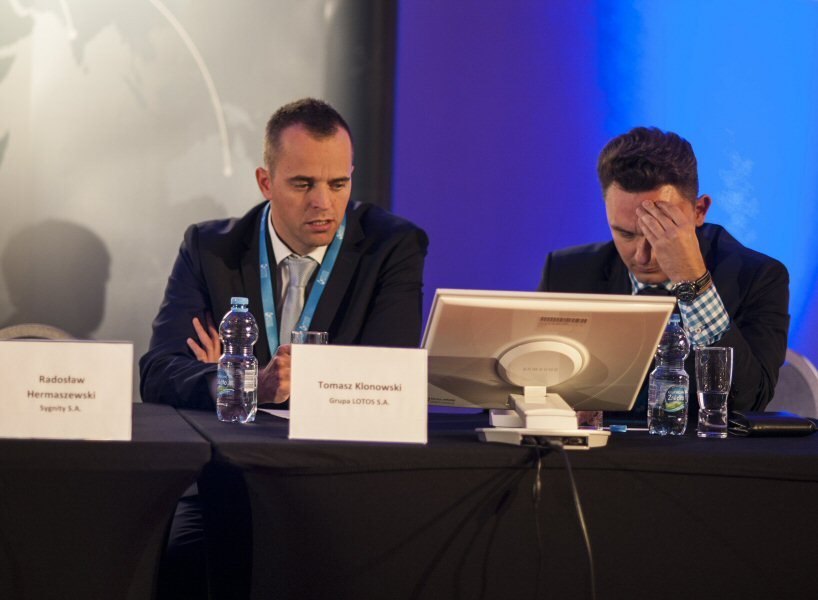Sygnity Tomasz Biernacki, Radosław Hermaszewski Sygnity Tomasz Biernacki, Radosław Hermaszewski