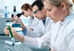 Bakterie wyprodukują biopaliwo lotnicze Bakterie wyprodukują biopaliwo lotnicze